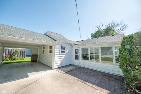 1932 Central Avenue Columbus IN 47201