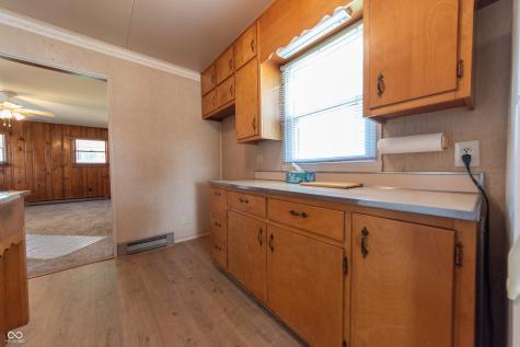 1932 Central Avenue Columbus IN 47201