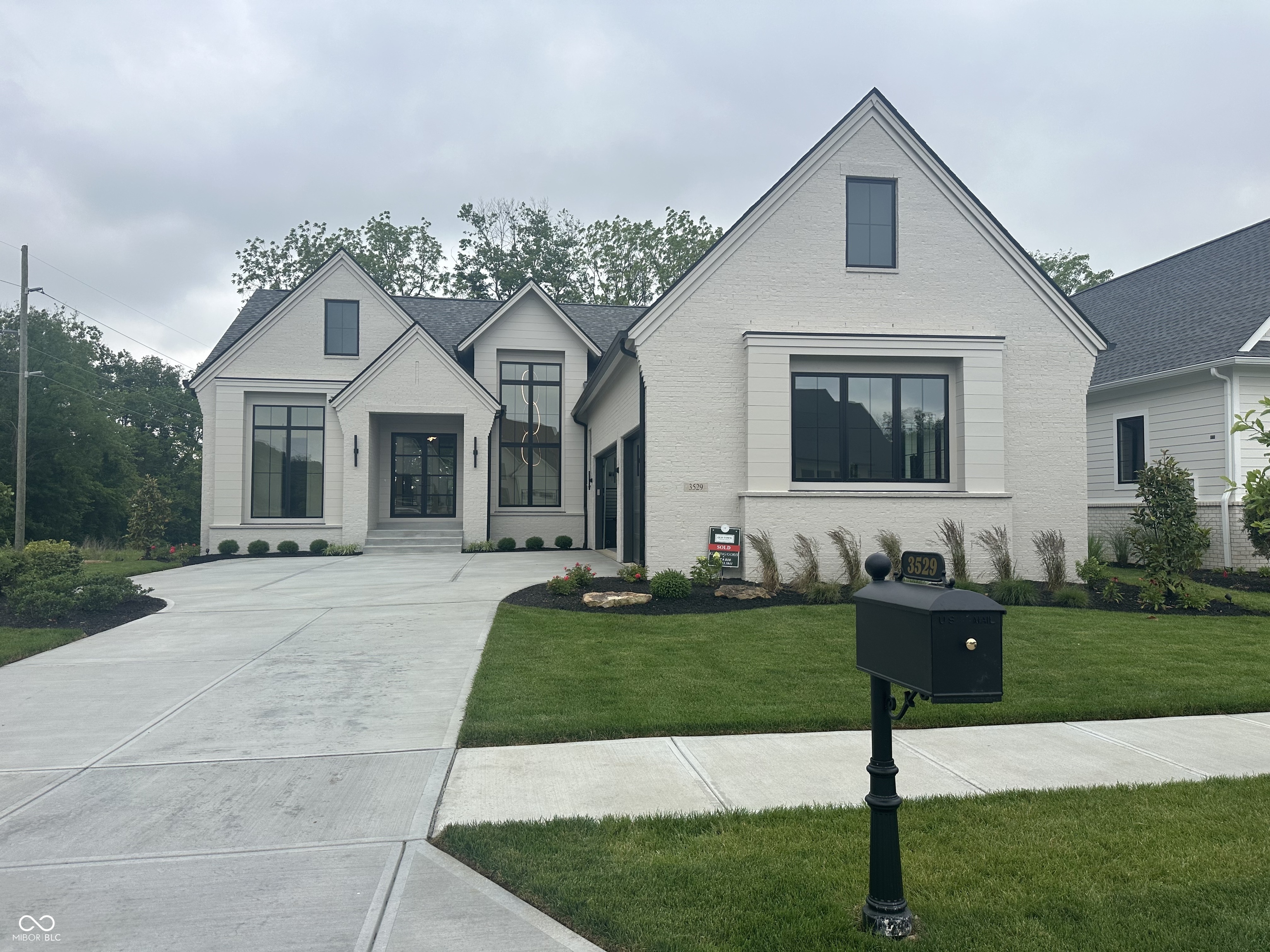 3529 Olde Well Run Zionsville IN 46077