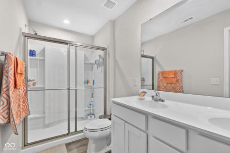 252 N Fairfield Drive Danville IN 46122