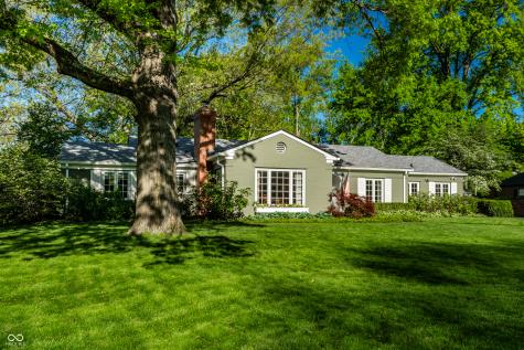 7440 Holliday Drive E Indianapolis IN 46260