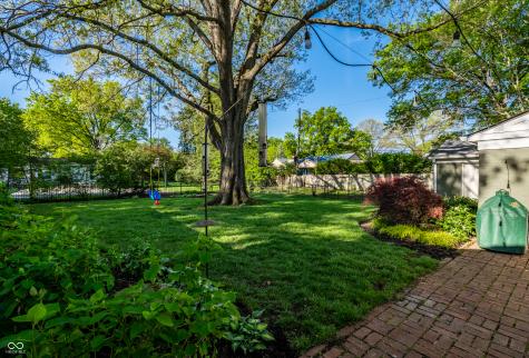 7440 Holliday Drive E Indianapolis IN 46260