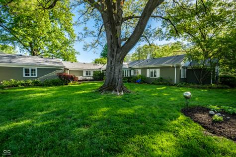 7440 Holliday Drive E Indianapolis IN 46260