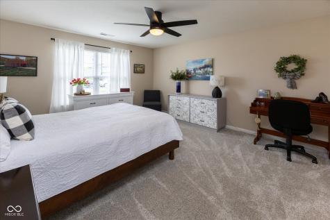 6524 Emerald Crossing Way Indianapolis IN 46221