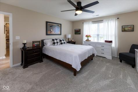 6524 Emerald Crossing Way Indianapolis IN 46221