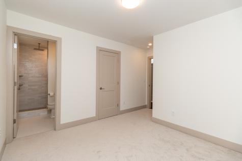 5335 N Park Avenue Indianapolis IN 46220