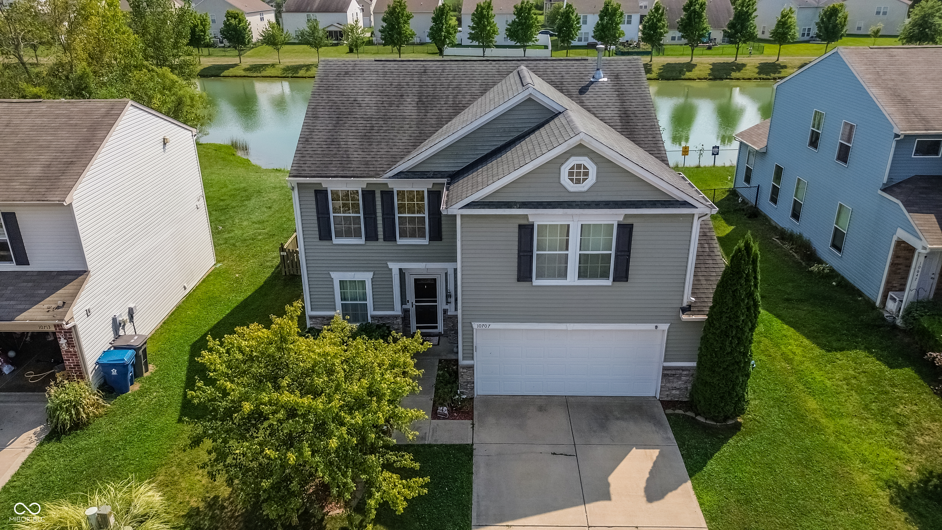 10707 Crackling Drive Indianapolis IN 46259