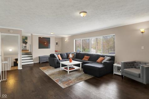 4260 Springwood Trail Indianapolis IN 46228