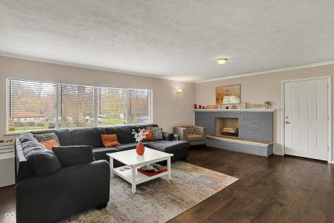4260 Springwood Trail Indianapolis IN 46228