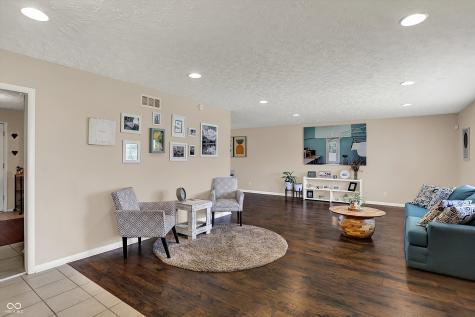 4260 Springwood Trail Indianapolis IN 46228