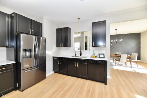 6919 Wilmot Lane Avon IN 46123