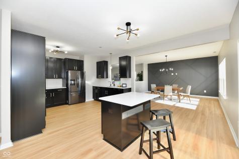 6919 Wilmot Lane Avon IN 46123