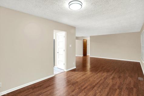 8714 Flintlock Court Indianapolis IN 46256