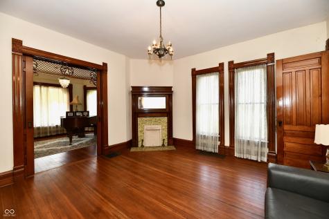 402 E Main Street Arcadia IN 46030