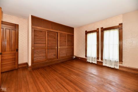 402 E Main Street Arcadia IN 46030