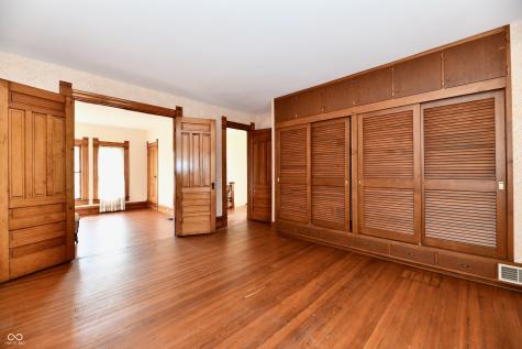 402 E Main Street Arcadia IN 46030