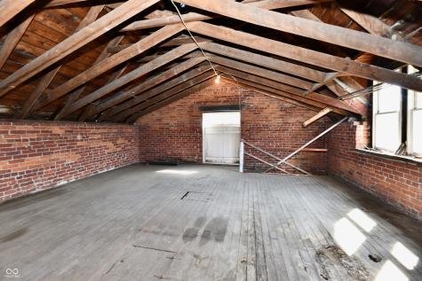 402 E Main Street Arcadia IN 46030