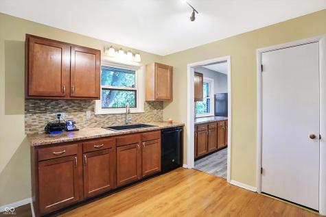 9402 E Raymond Street Indianapolis IN 46239