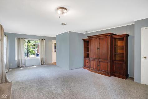 9402 E Raymond Street Indianapolis IN 46239
