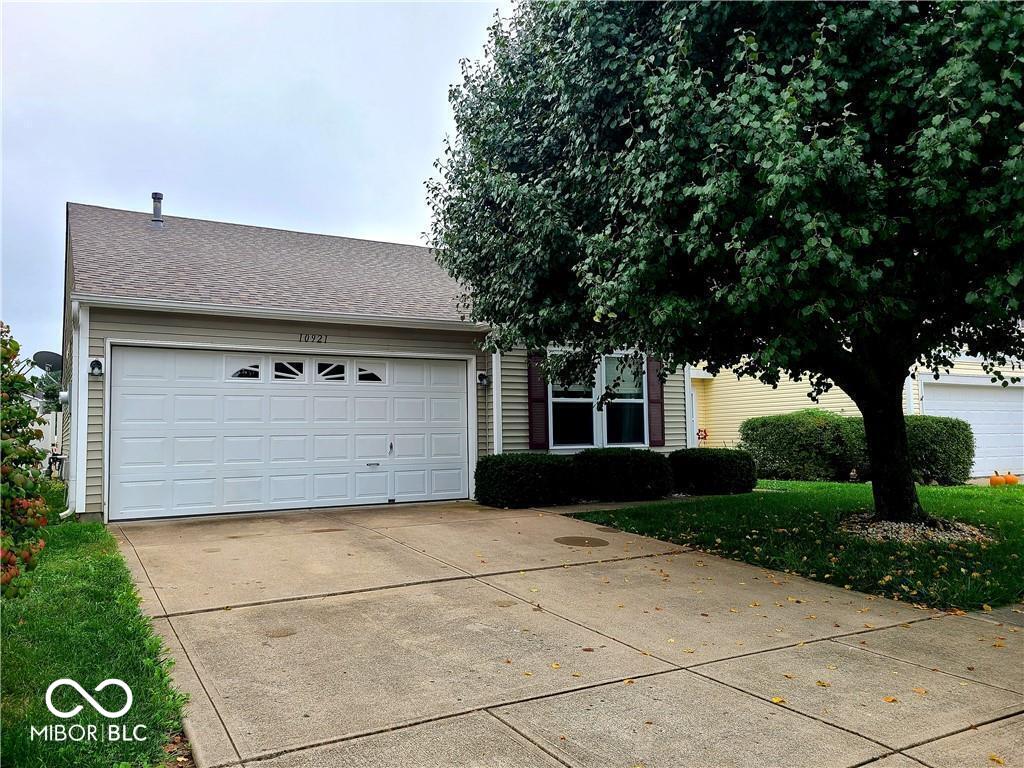 10921 Walnut Grove Camby IN 46113