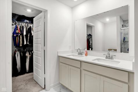 727 Oxford Lane Danville IN 46122