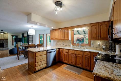 214 Yorkshire Boulevard W Indianapolis IN 46229