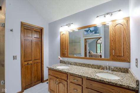 214 Yorkshire Boulevard W Indianapolis IN 46229