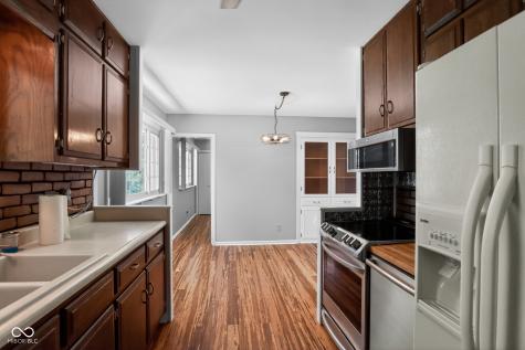 727 Lawrence Avenue Indianapolis IN 46227