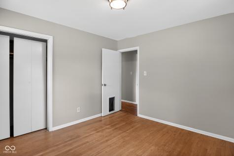 727 Lawrence Avenue Indianapolis IN 46227