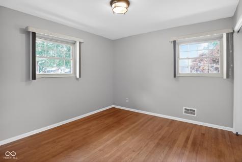 727 Lawrence Avenue Indianapolis IN 46227