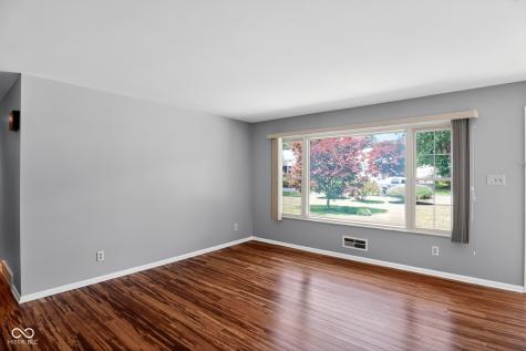 727 Lawrence Avenue Indianapolis IN 46227