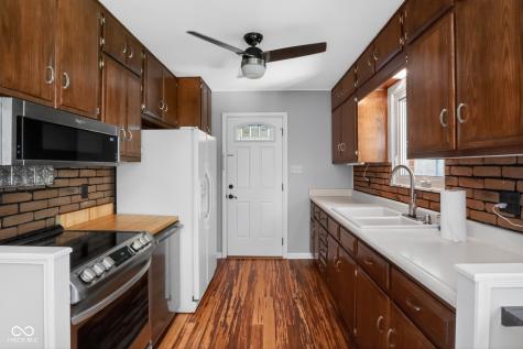 727 Lawrence Avenue Indianapolis IN 46227