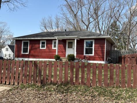 2104 E 70th Street Indianapolis IN 46220