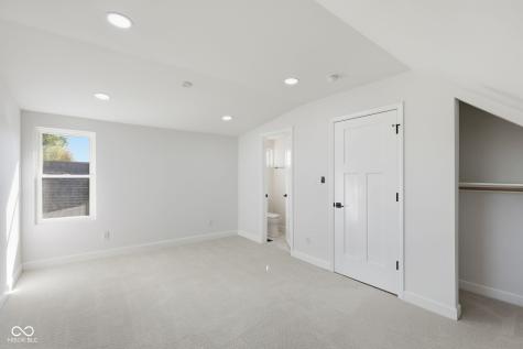 4991 E Main Street Carmel IN 46033