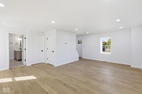 4991 E Main Street Carmel IN 46033