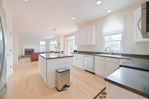 1077 Sullivans Ridge Zionsville IN 46077