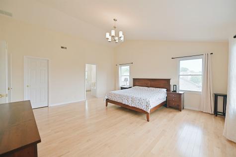 1077 Sullivans Ridge Zionsville IN 46077