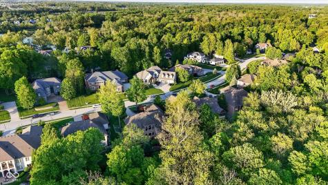 14555 Geist Ridge Drive Fishers IN 46040