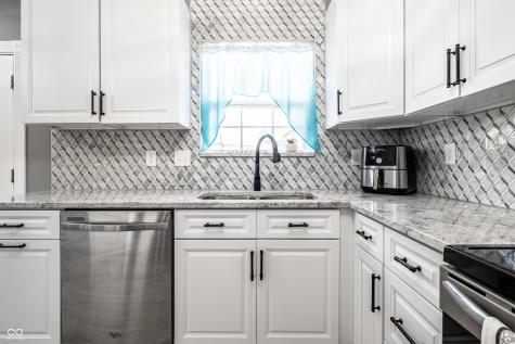 32 Morningside Court Whiteland IN 46184