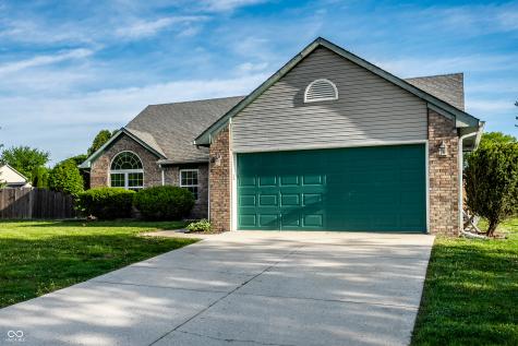 32 Morningside Court Whiteland IN 46184
