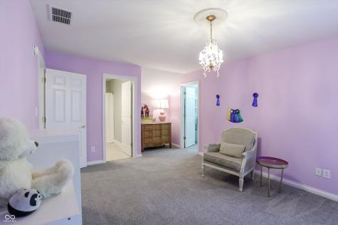 4243 Heyward Lane Indianapolis IN 46250