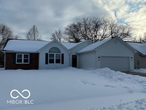 2537 Cedarcrest Drive Columbus IN 47203