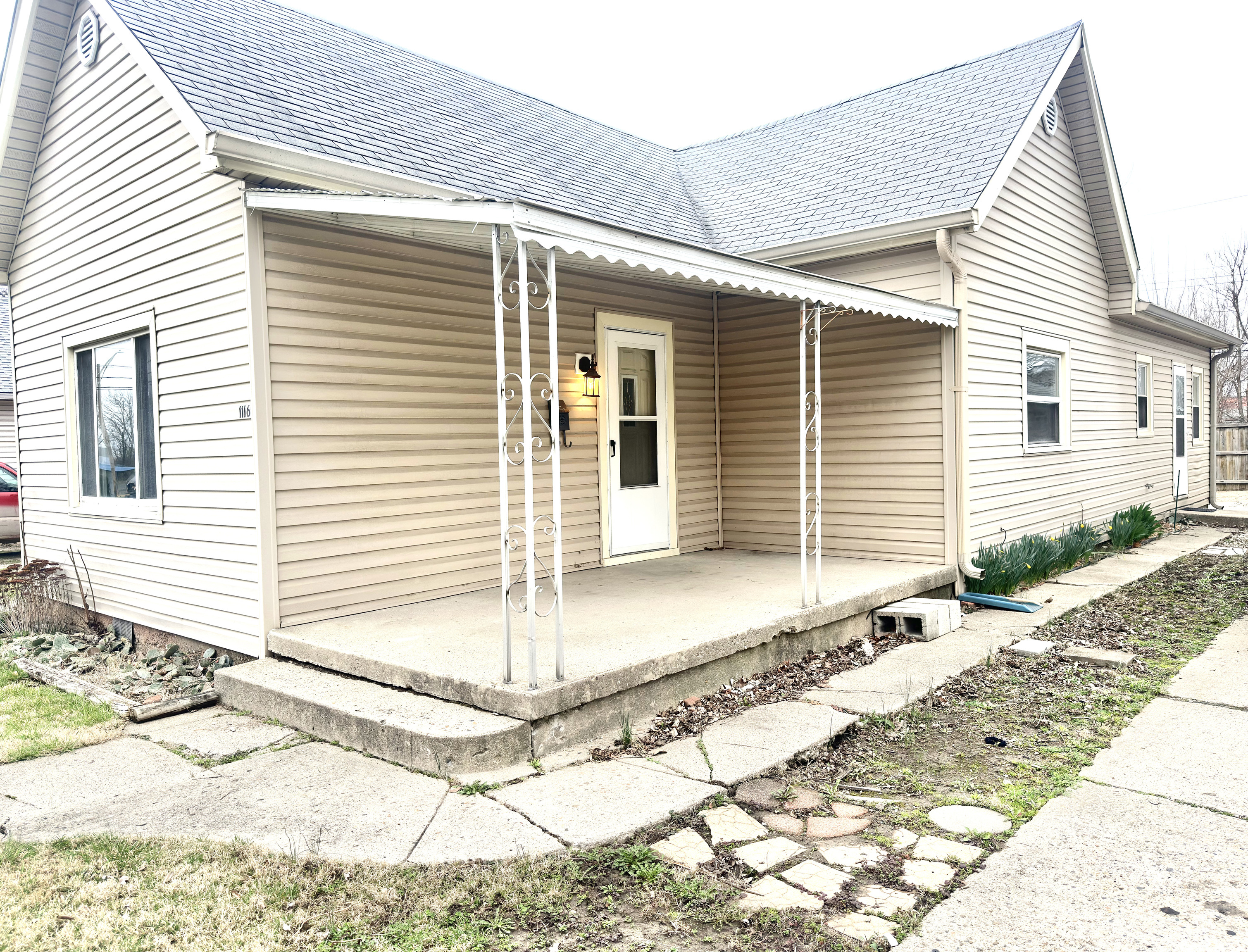 1116 E Perry Street Indianapolis IN 46227