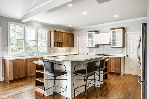 6976 Old Hunt Club Road Zionsville IN 46077
