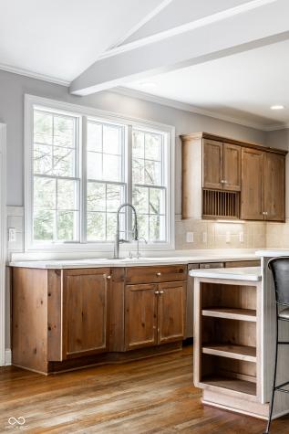 6976 Old Hunt Club Road Zionsville IN 46077