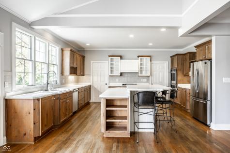 6976 Old Hunt Club Road Zionsville IN 46077