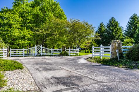 6976 Old Hunt Club Road Zionsville IN 46077