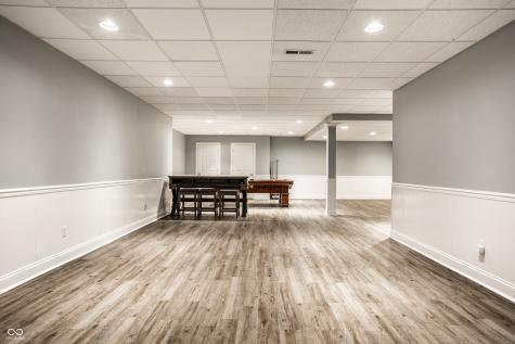 6976 Old Hunt Club Road Zionsville IN 46077