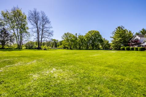 6976 Old Hunt Club Road Zionsville IN 46077