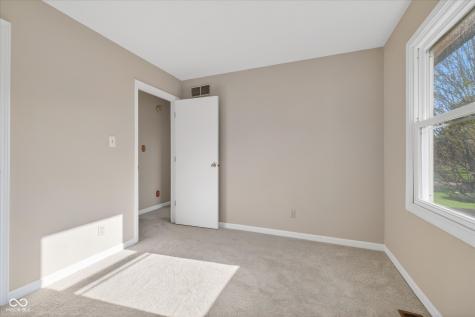 106 Bays Drive Noblesville IN 46062